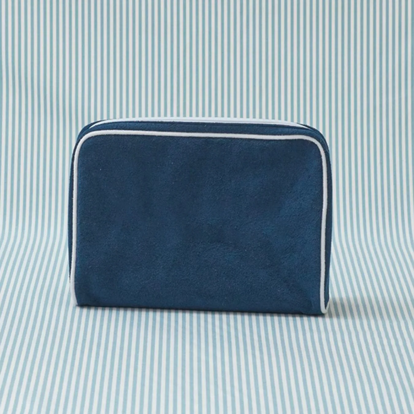 Large Signature Toiletry Bag